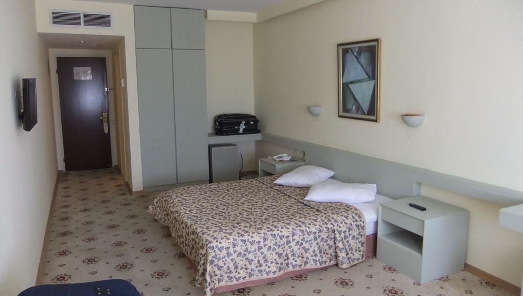 Peri Tower Hotel Nevşehir Ruang foto